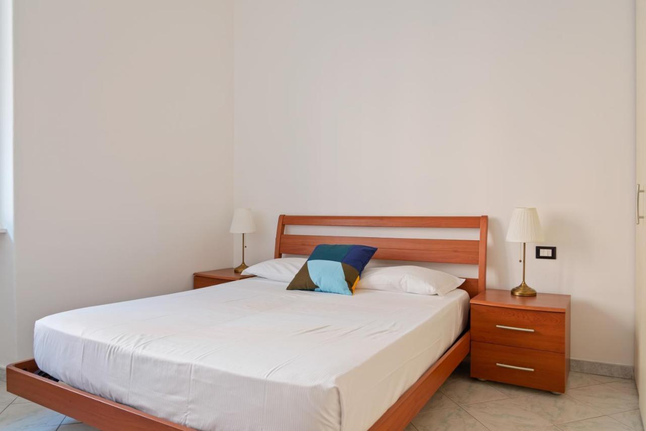 Stazione Centrale Cozy And Functional Flat Милано Екстериор снимка